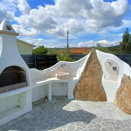 Casa vacanze Villetta Nuova Con Piscina Privata *